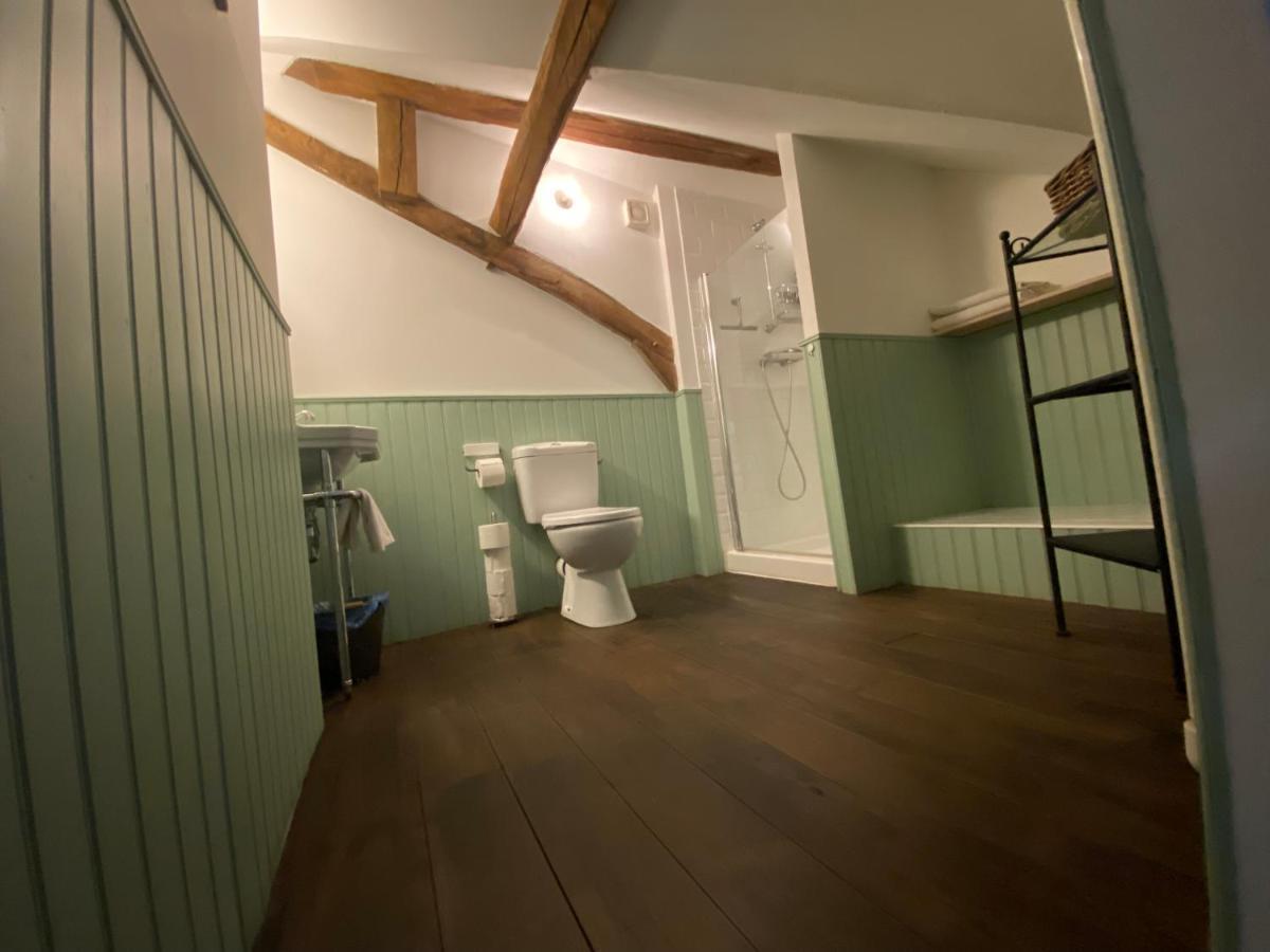 Bed and Breakfast Domaine Du Tafiart Sarron Экстерьер фото