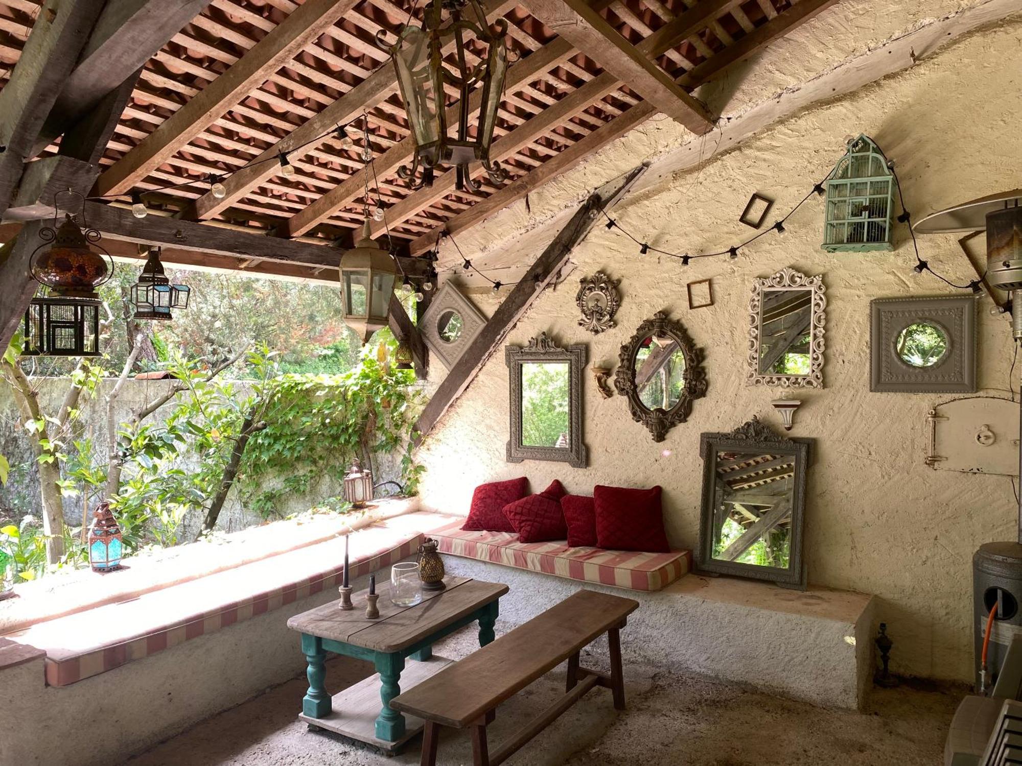 Bed and Breakfast Domaine Du Tafiart Sarron Экстерьер фото